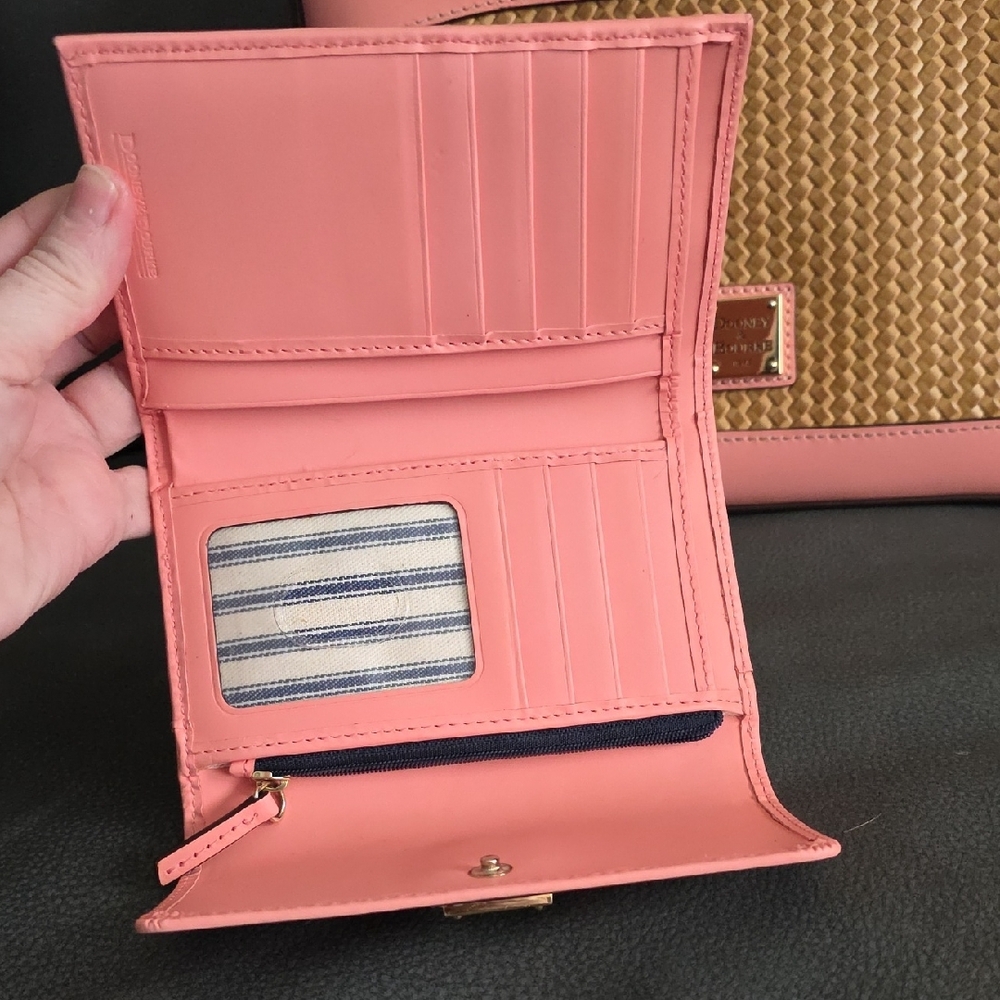 Dooney & Bourke Pink and Tan Woven Satchel Set - Picture 3 of 16